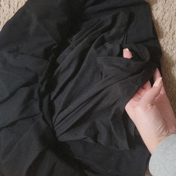 Fashion nova pleated skort & ruffle top - Picture 2 of 4